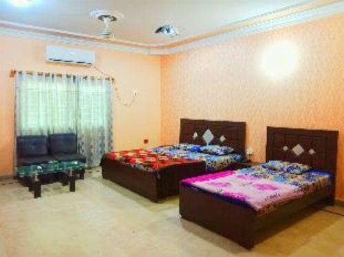 Guest house Shayan Residency image 1